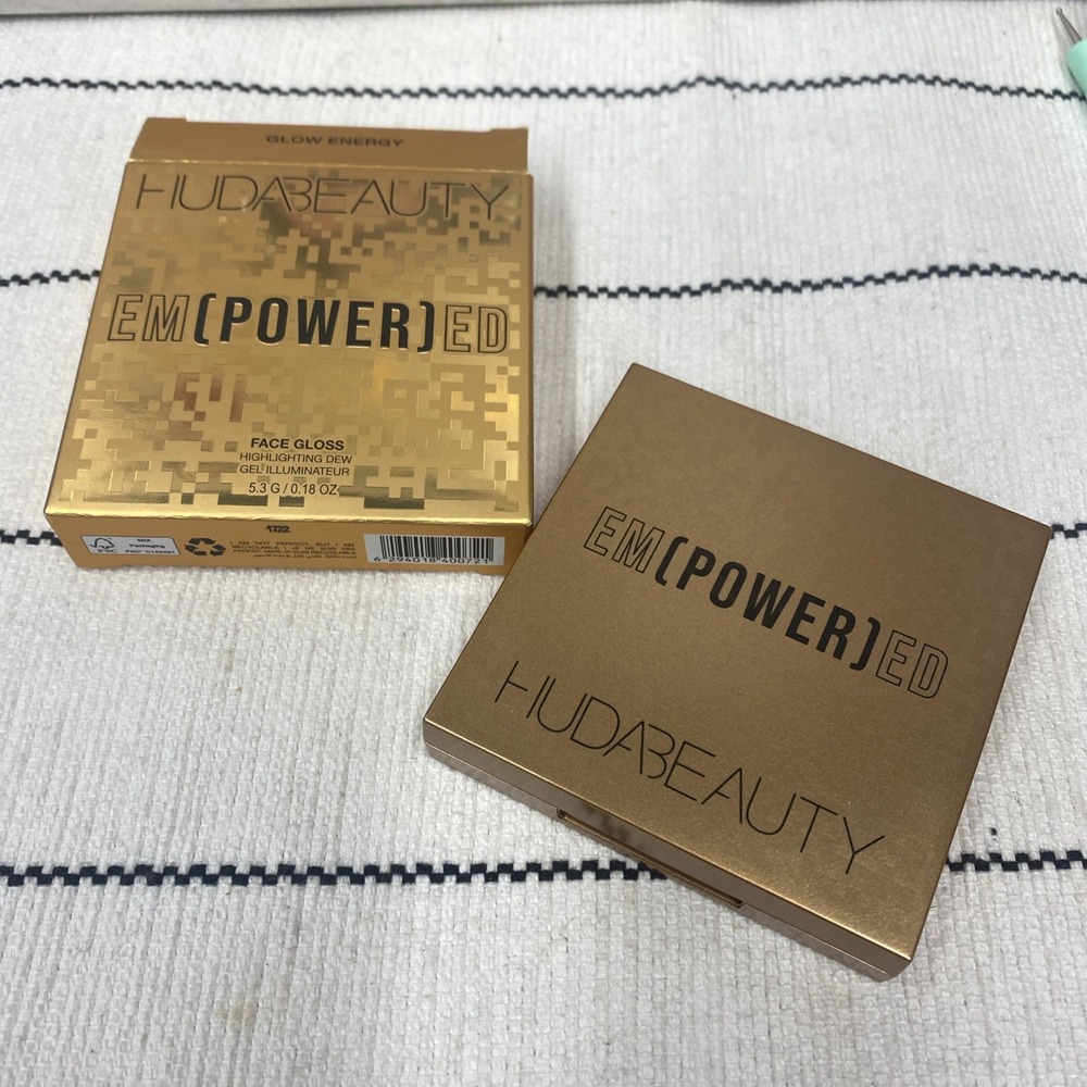 Huda Beauty Empowered Face Gloss GLOW ENERGY Highlight Balm NIB Discontinued - Picture 2 of 3